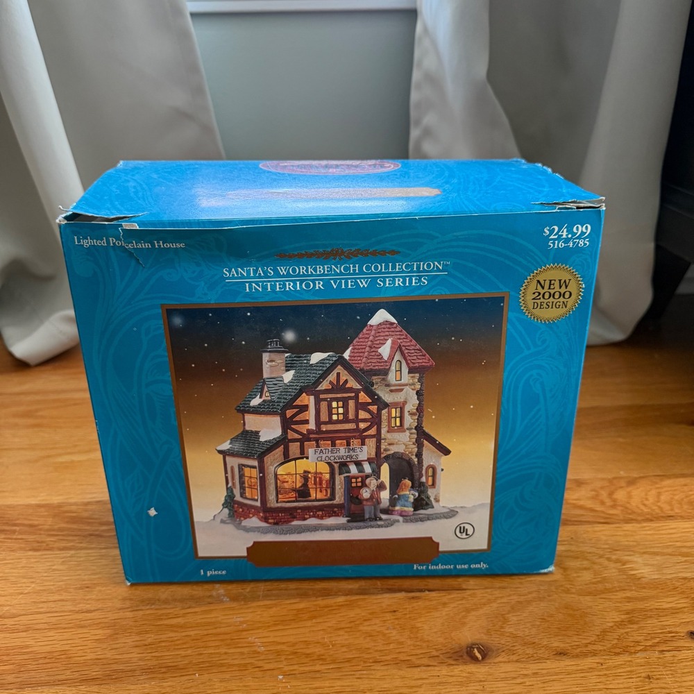 Santa's Workbench Father Time's Clockworks 2000 Lighted Village House NIB